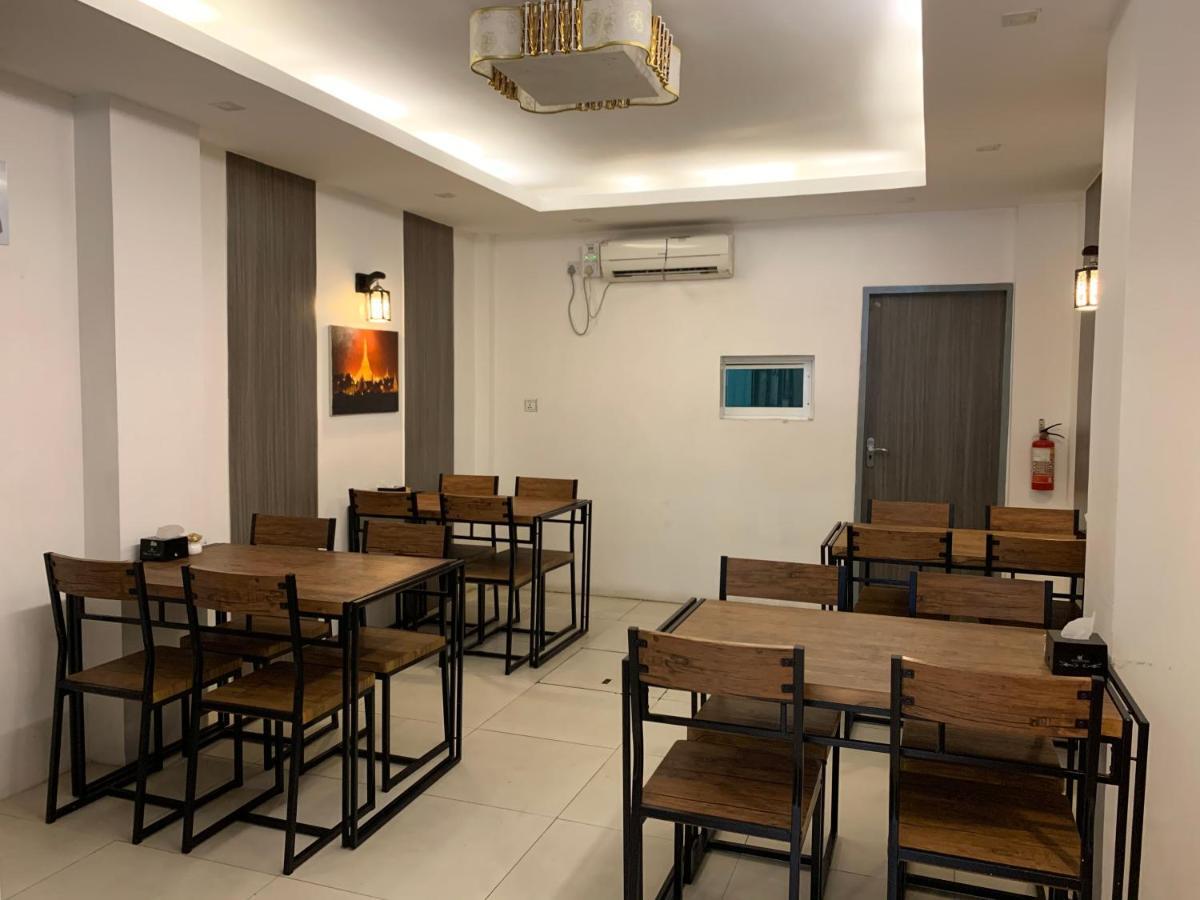 The Vibe Inn Yangon Exterior photo